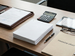 Что делать с паушальным налогом при смене временной защиты на особый ВНЖ в Чехии